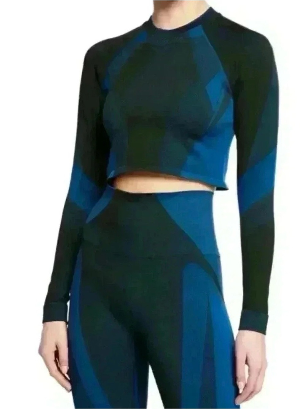 LNDR All Seasons Long Sleeve Workout Crop Top Petrol Colorway Made in Portugal